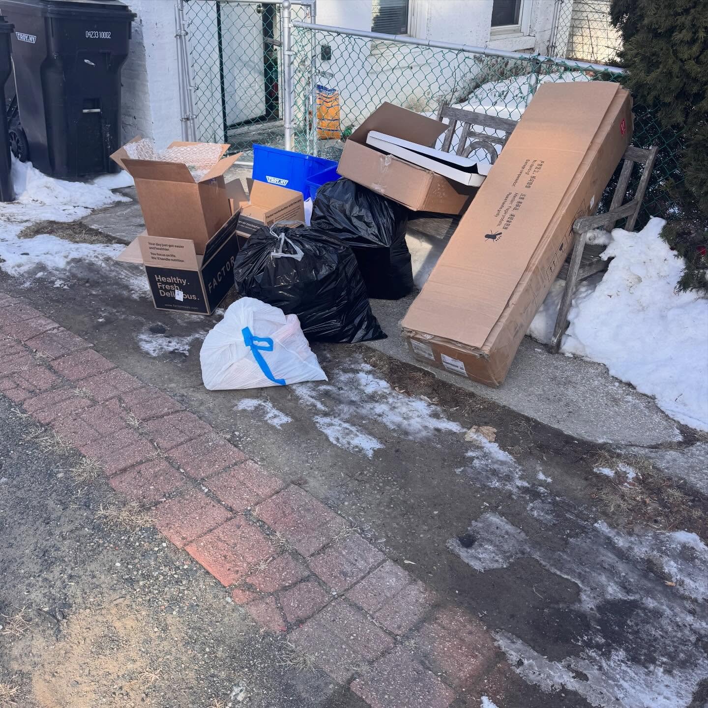 Complete Home Cleanout Services with Speed and Care in Rotterdam, NY