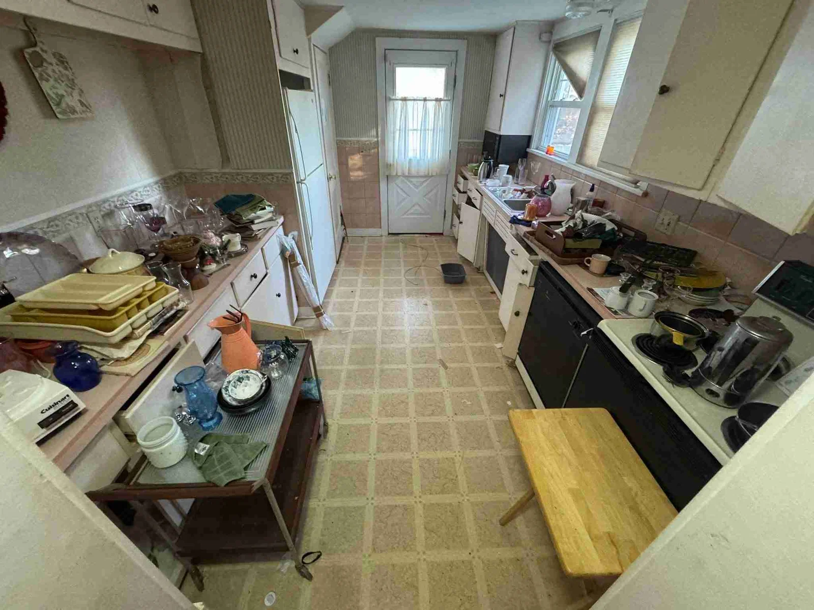 Household Junk Removal in Rotterdam, NY | professional junk removal services in Rotterdam, NY | Hammerhead Haul Away