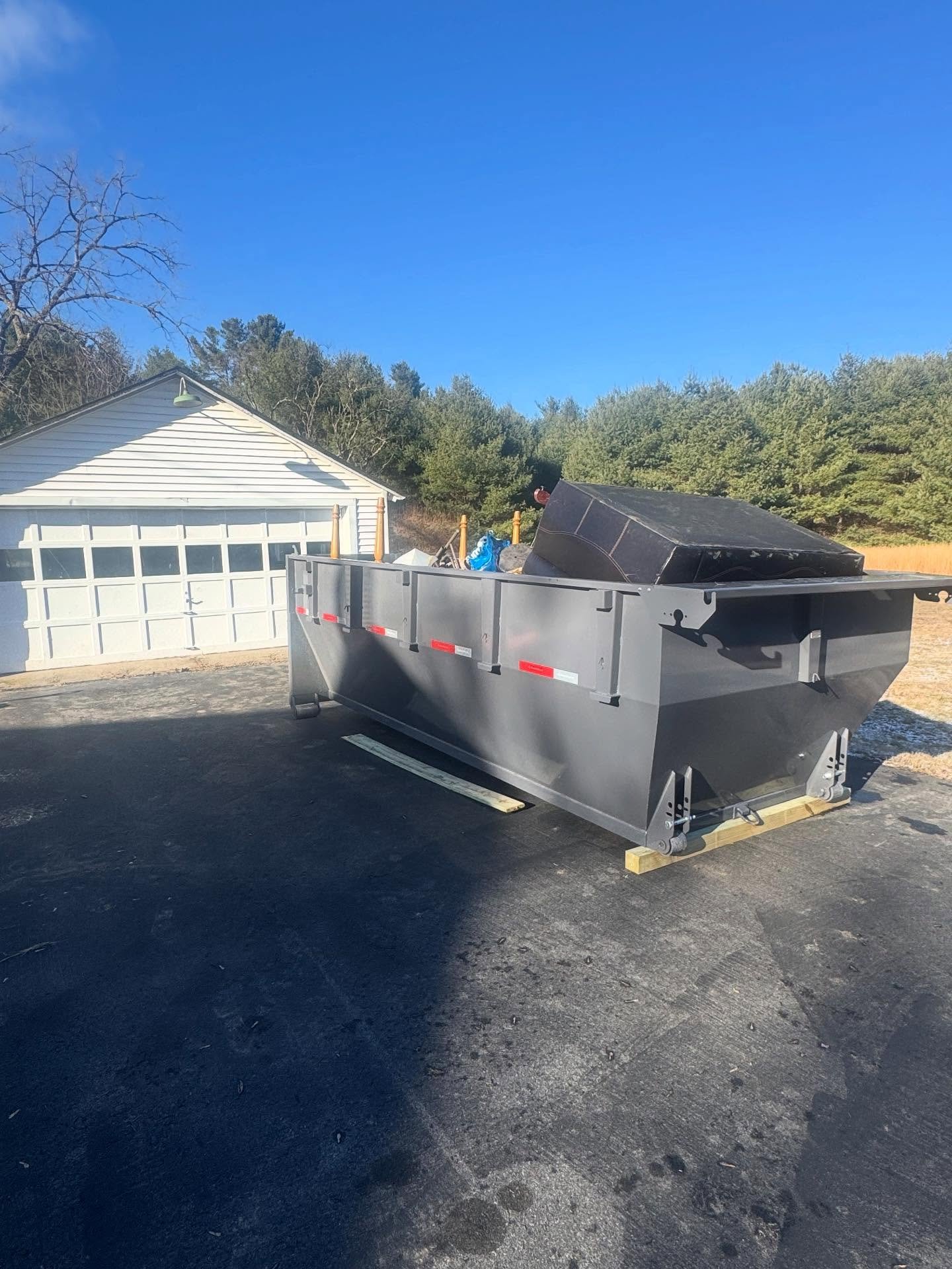 Contractor & Commercial Construction Dumpster Rental Services in Rotterdam, NY