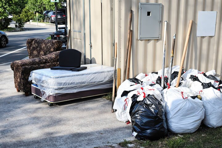 Mattress Removal Services in Bethlehem, NY | Best Junk Removal in Rotterdam, NY | Hammerhead Haul Away